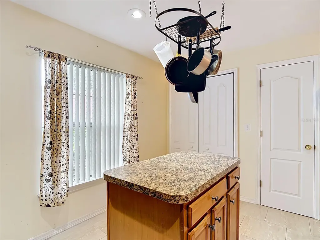 39033 6th Avenue Zephyrhills FL 33542