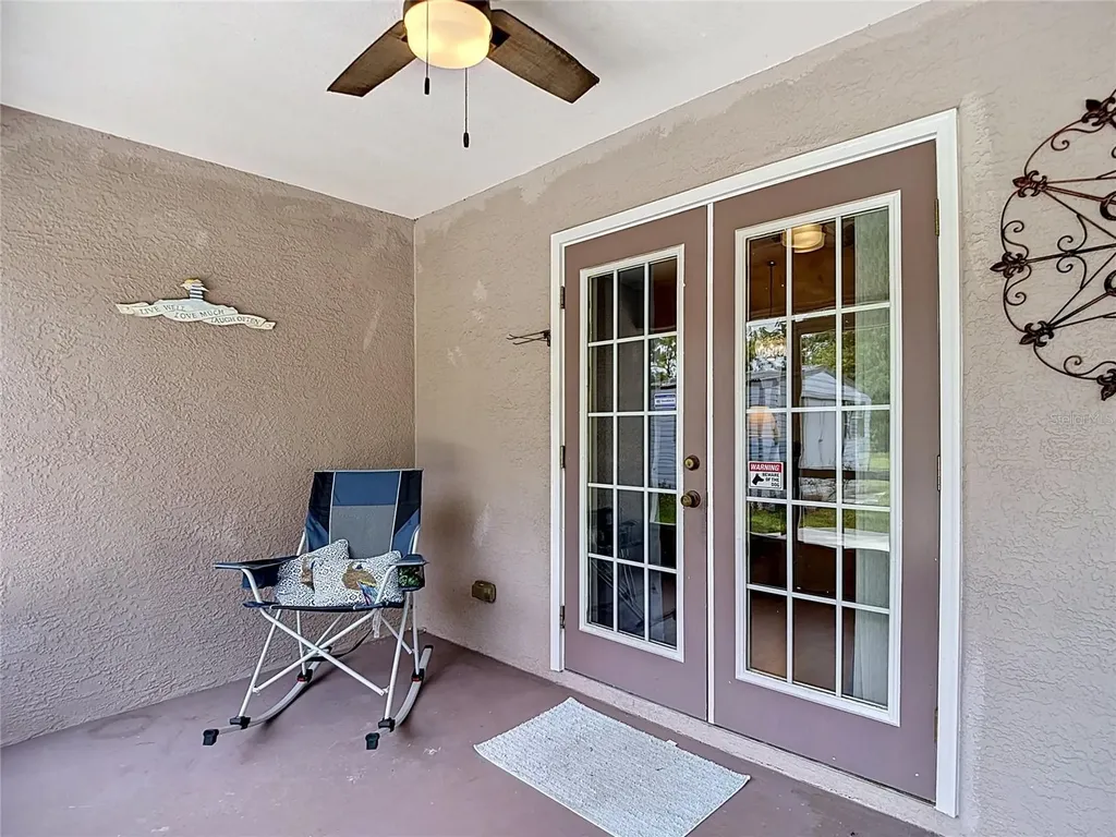 39033 6th Avenue Zephyrhills FL 33542