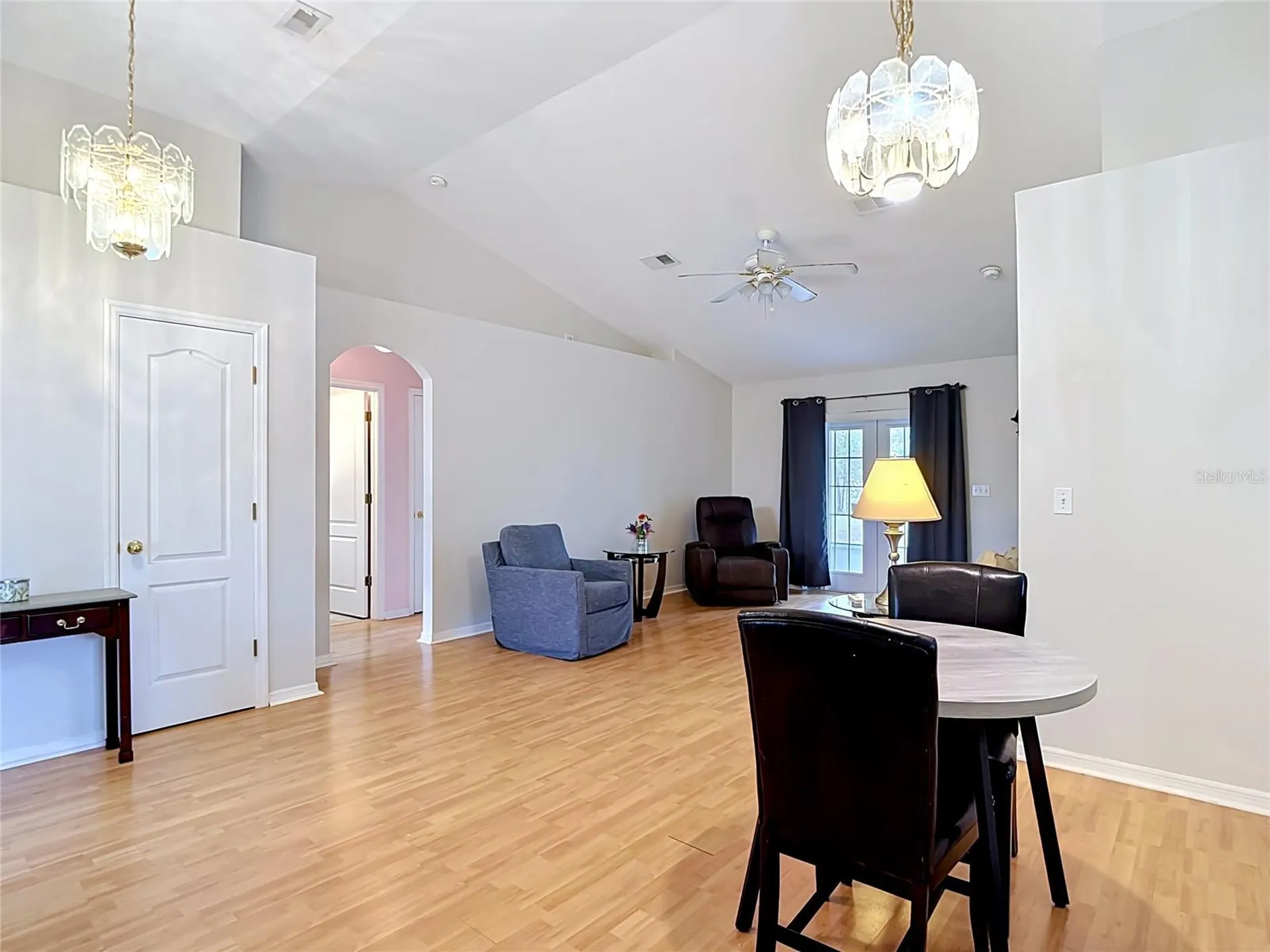 39033 6th Avenue Zephyrhills FL 33542