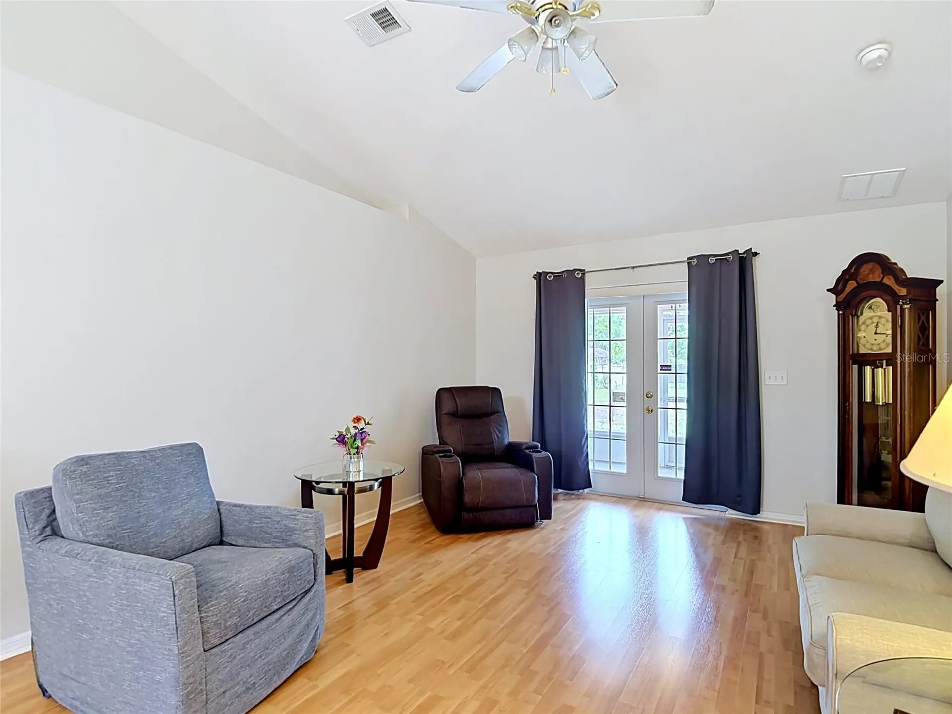 39033 6th Avenue Zephyrhills FL 33542