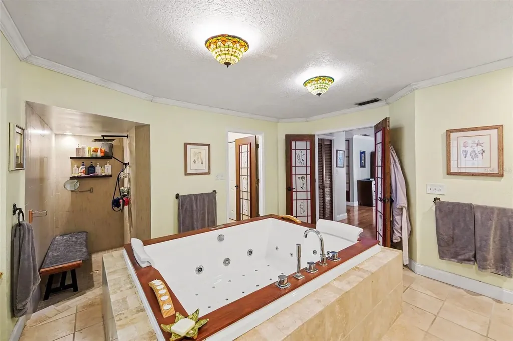 1615 Saint Pauls Drive Clearwater FL 33764