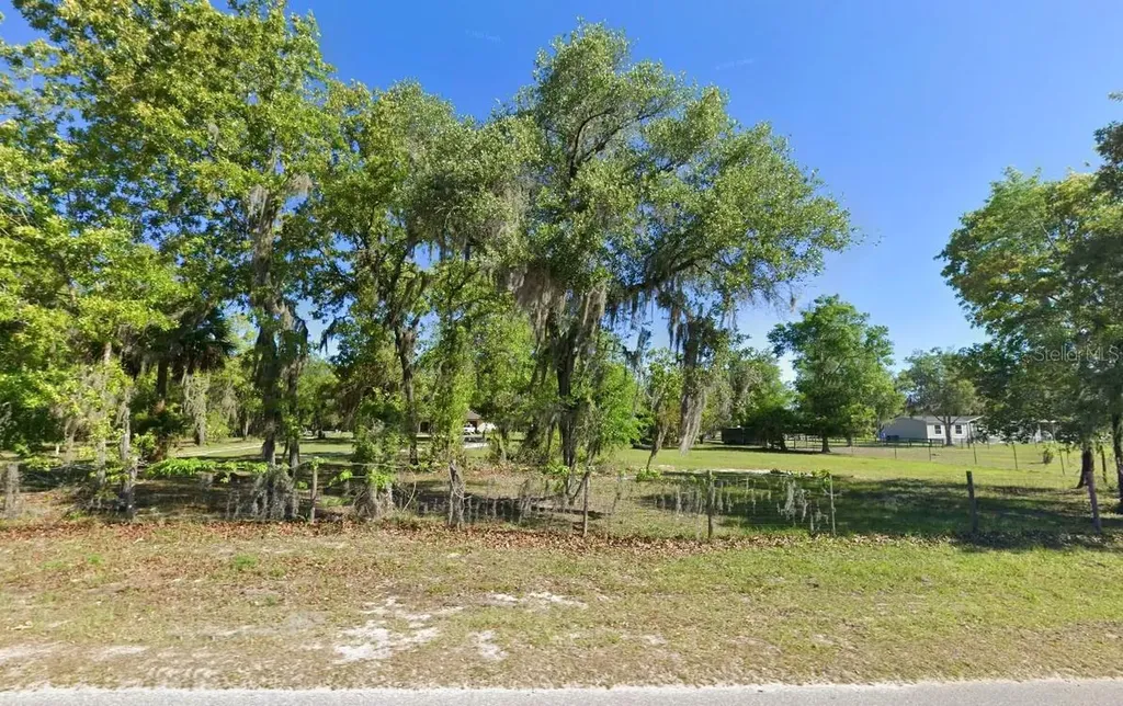 8326 W Oak Street Crystal River FL 34428