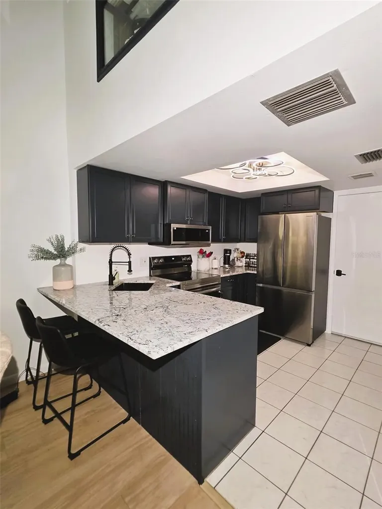 1761 Cupecoy Circle Lutz FL 33558