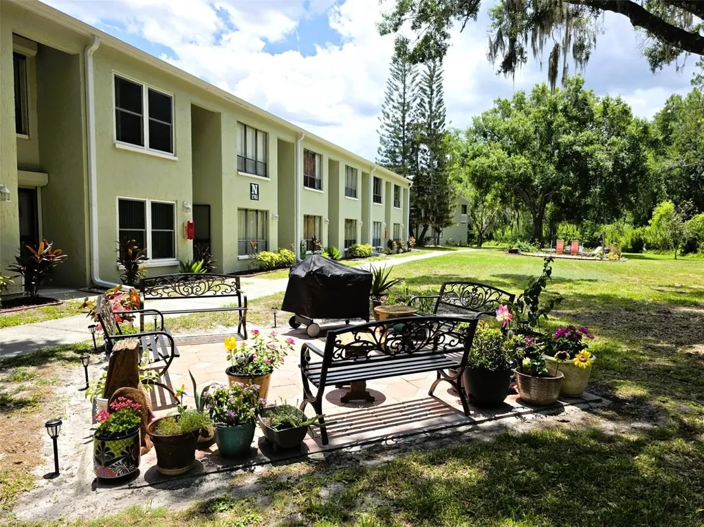 1761 Cupecoy Circle Lutz FL 33558