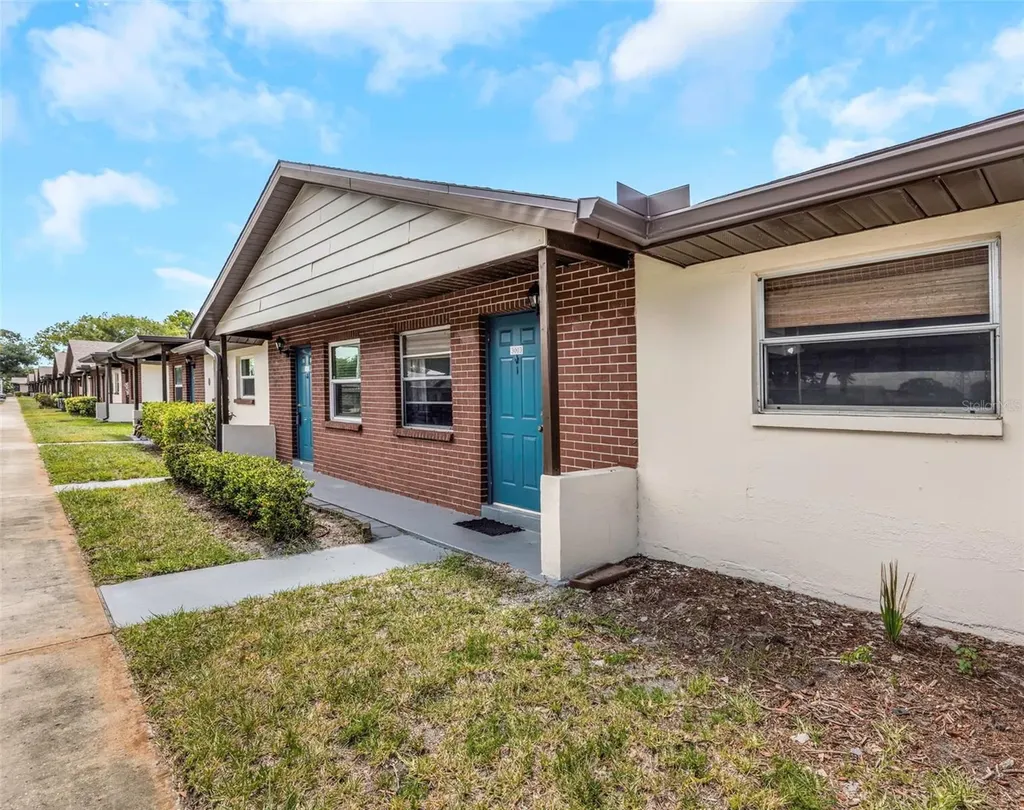 24862 Us Highway 19 N Clearwater FL 33763
