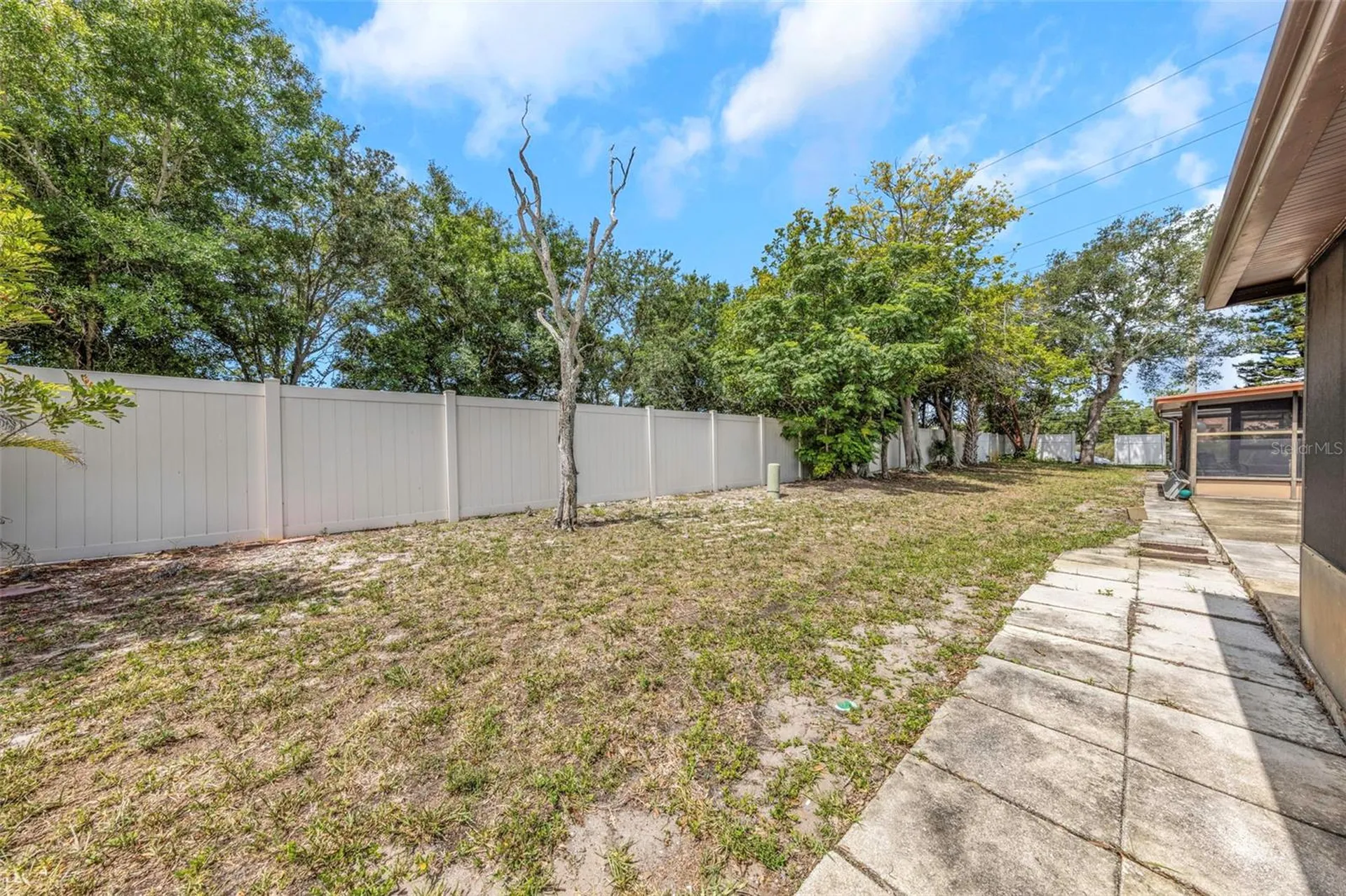 24862 Us Highway 19 N Clearwater FL 33763