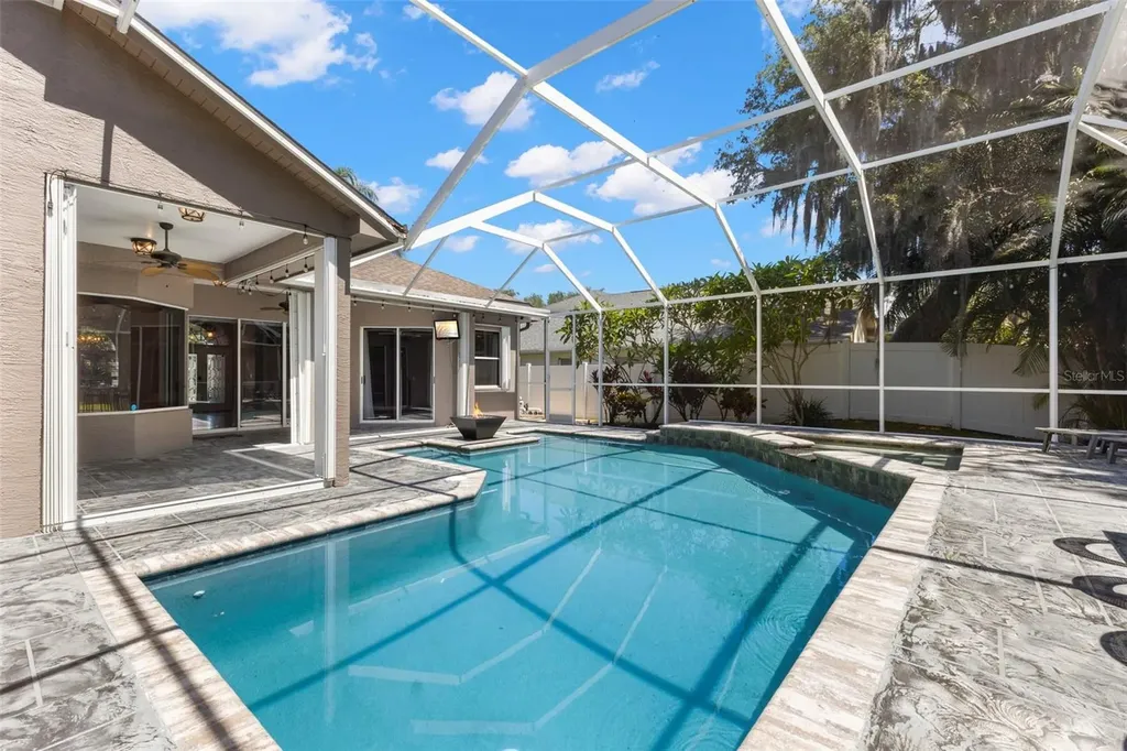 695 Salt Lake Drive Tarpon Springs FL 34689