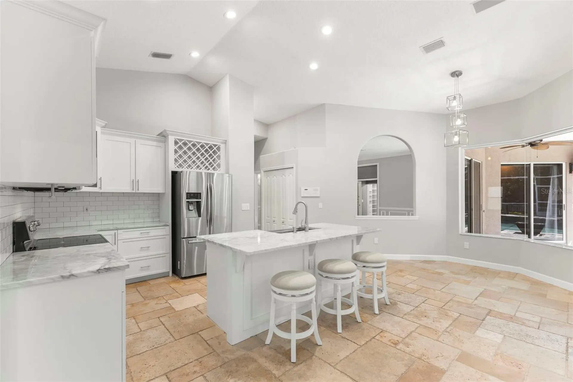 695 Salt Lake Drive Tarpon Springs FL 34689