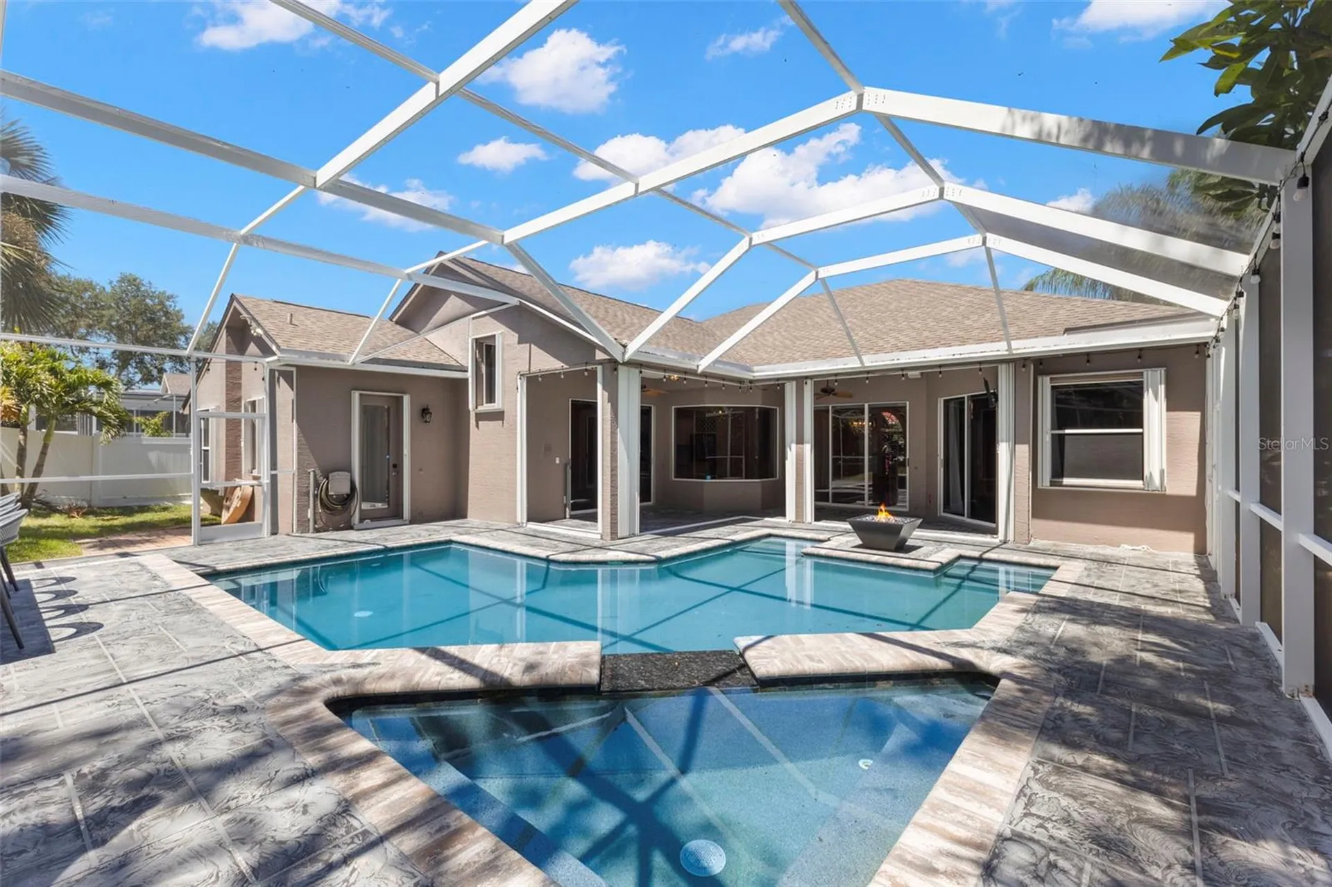 695 Salt Lake Drive Tarpon Springs FL 34689