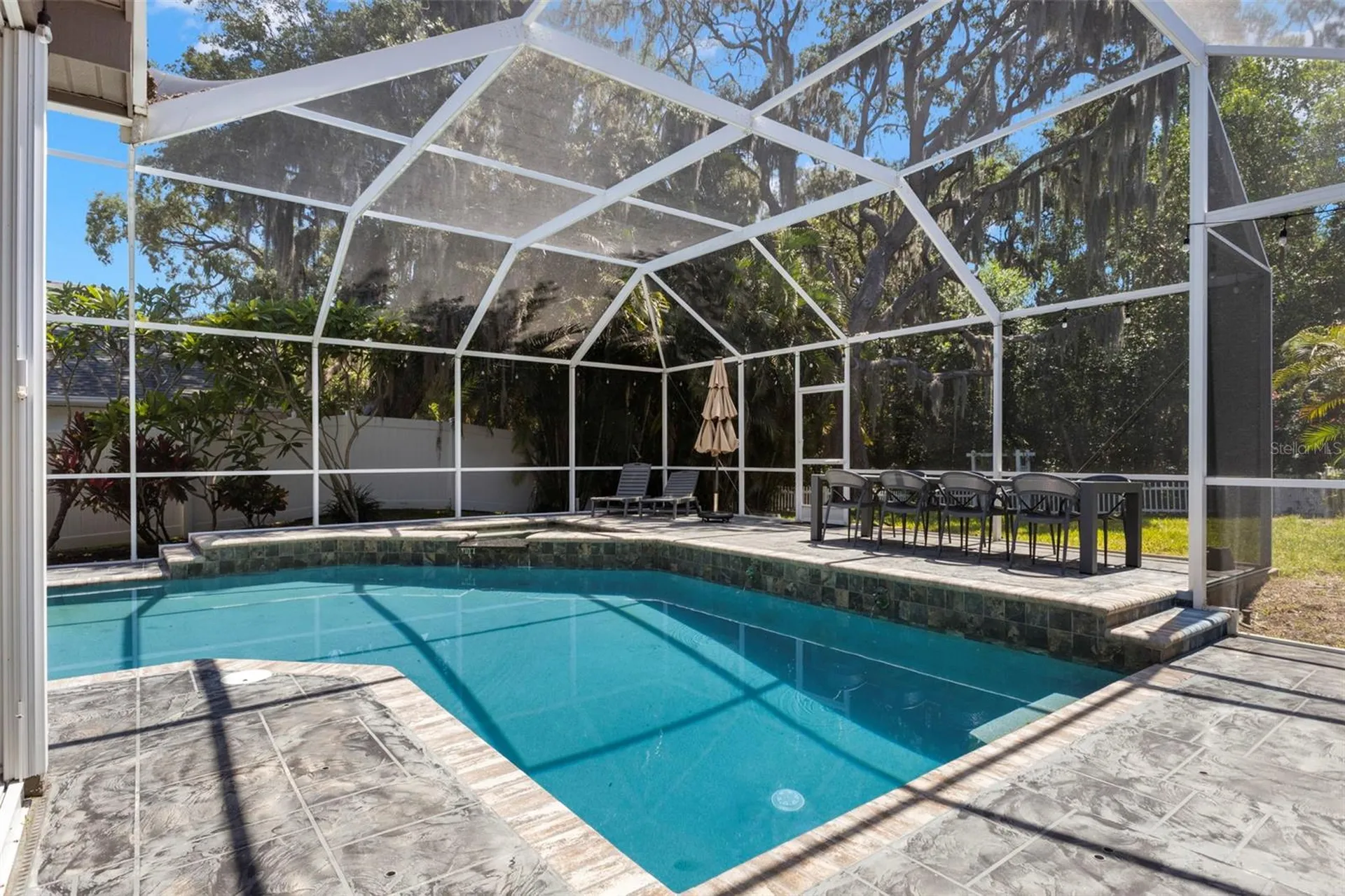 695 Salt Lake Drive Tarpon Springs FL 34689