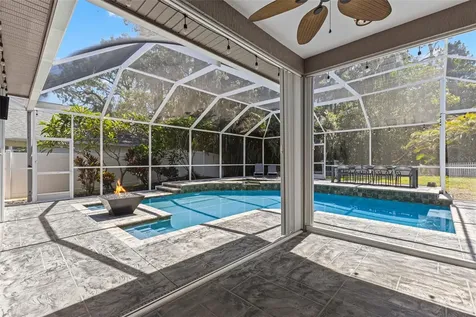 695 Salt Lake Drive Tarpon Springs FL 34689