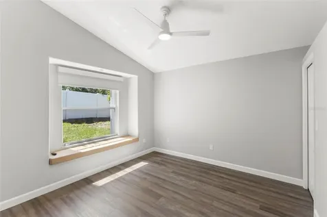 695 Salt Lake Drive Tarpon Springs FL 34689
