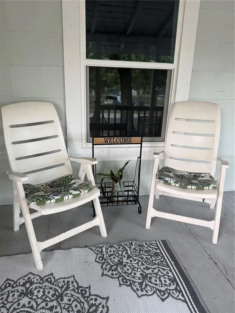 208 Weaver Avenue Lake Wales FL 33853
