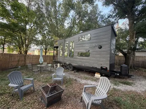 208 Weaver Avenue Lake Wales FL 33853