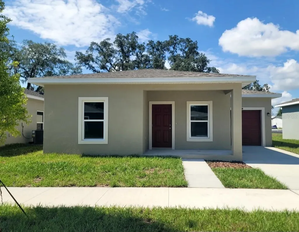 5025 Finders Court Tampa FL 33617