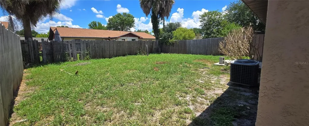 2021 Buckeye Road NE Winter Haven FL 33881