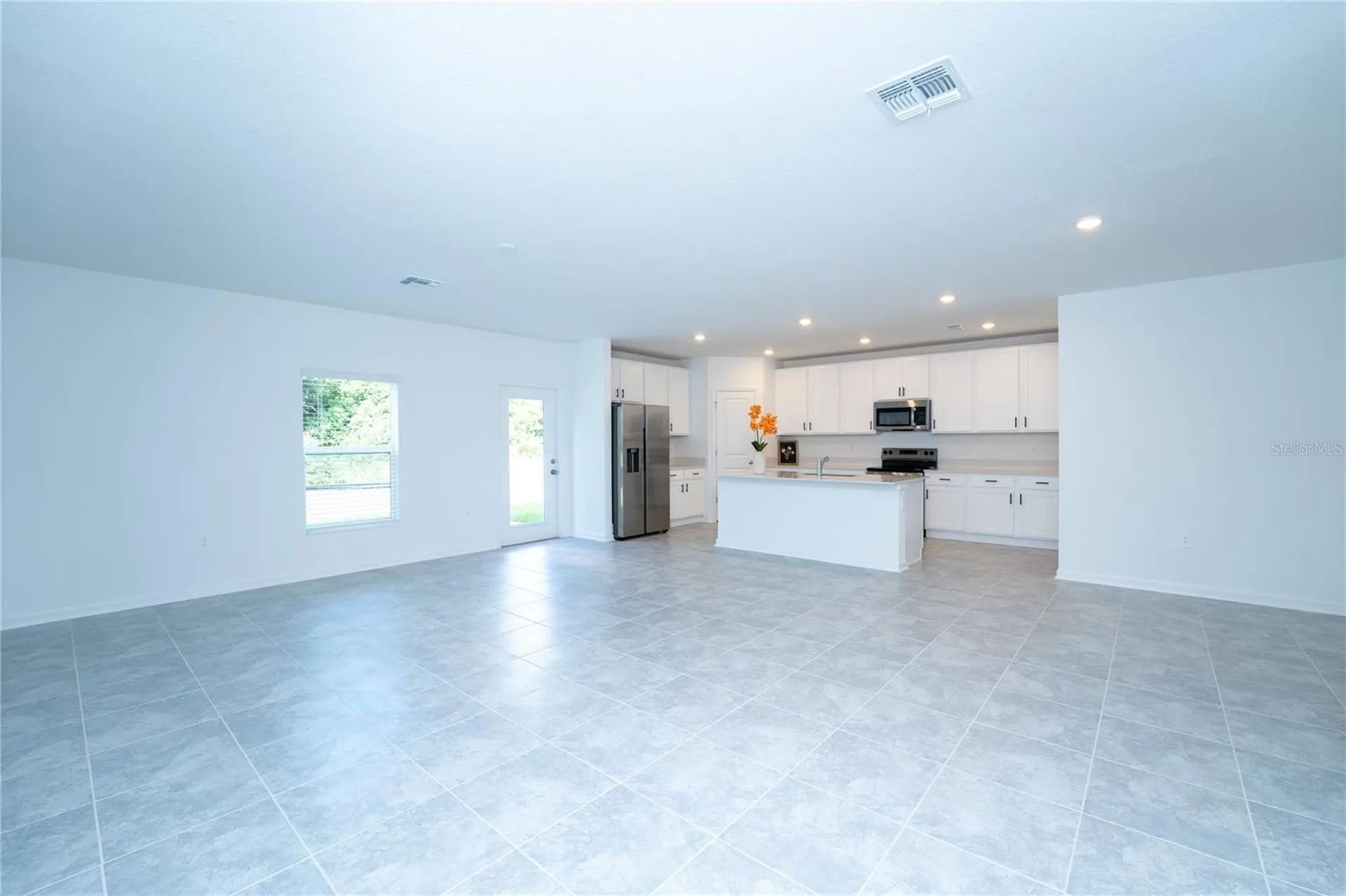 581 Bell Prairie Circle Lake Wales FL 33859