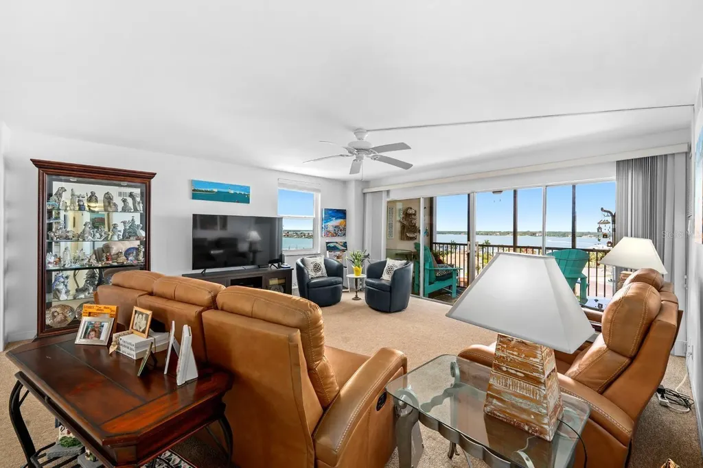 10355 Paradise Boulevard Treasure Island FL 33706
