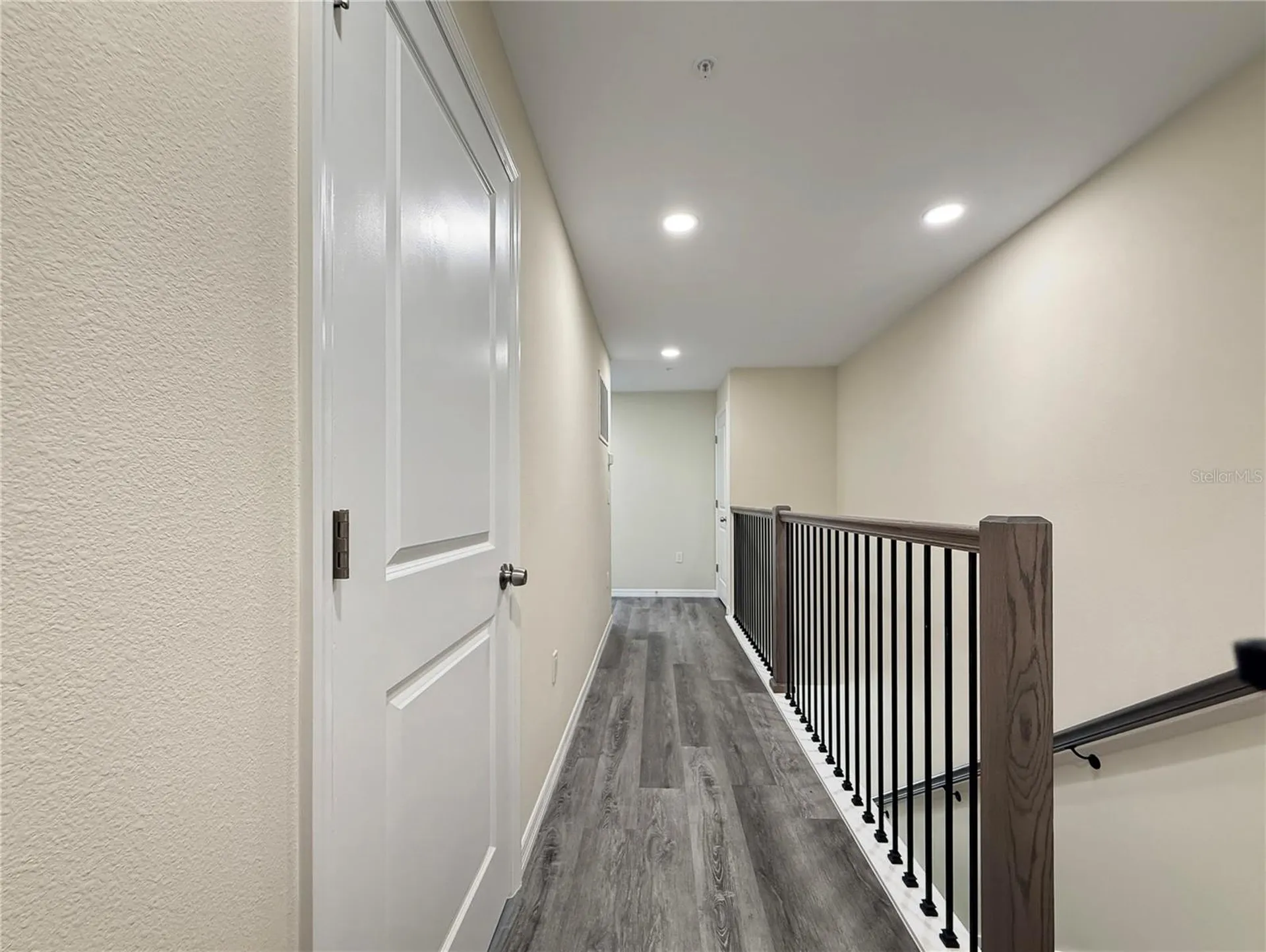 4345 Cambio Gardens Court Tampa FL 33610