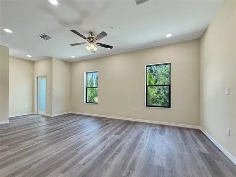 4345 Cambio Gardens Court Tampa FL 33610