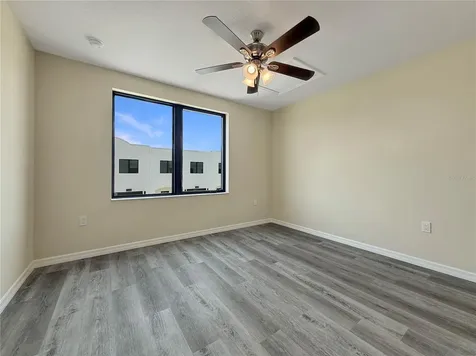 4345 Cambio Gardens Court Tampa FL 33610