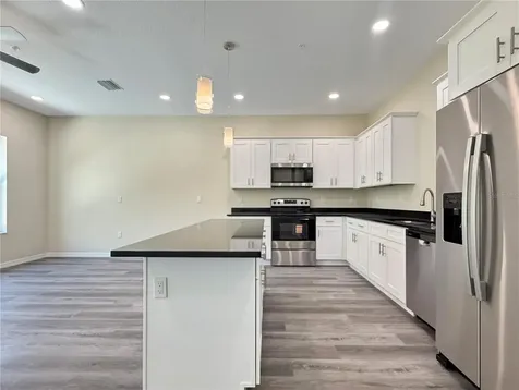 4345 Cambio Gardens Court Tampa FL 33610