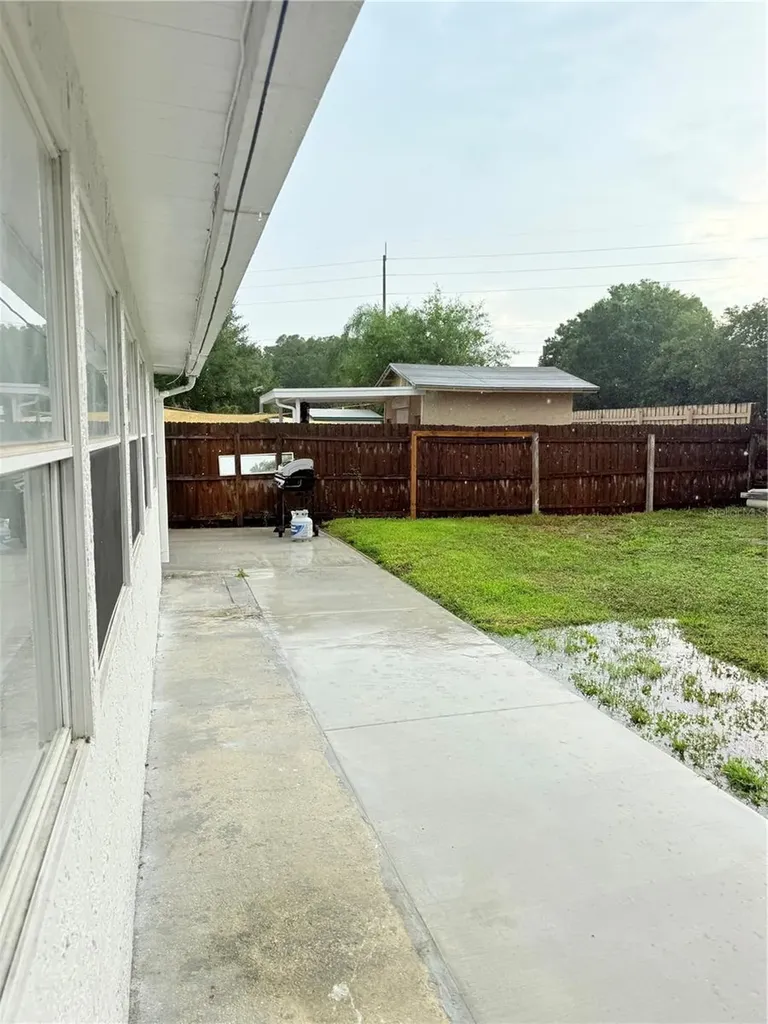 2130 Redleaf Drive Brandon FL 33510