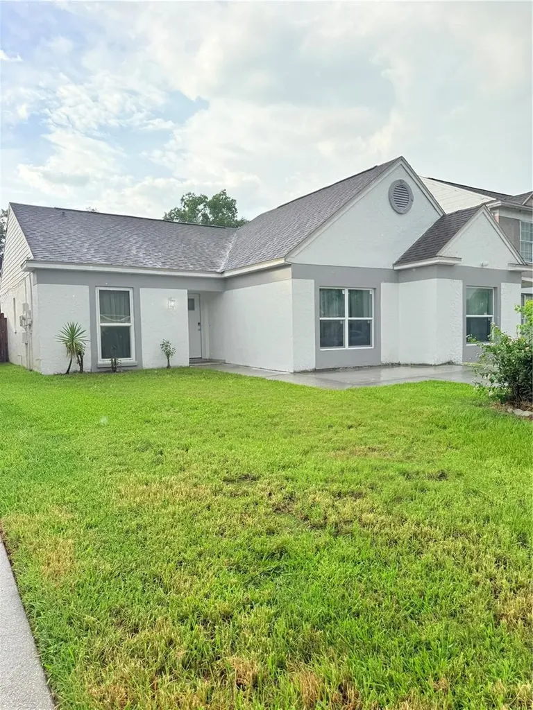 2130 Redleaf Drive Brandon FL 33510
