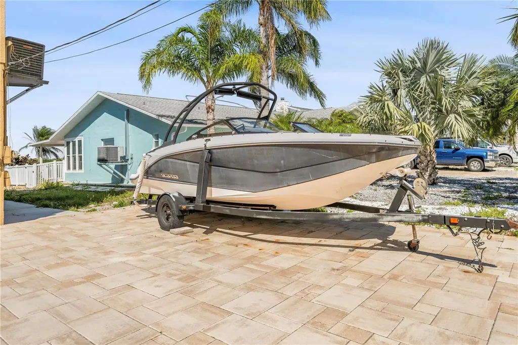 6633 Driftwood Drive Hudson FL 34667
