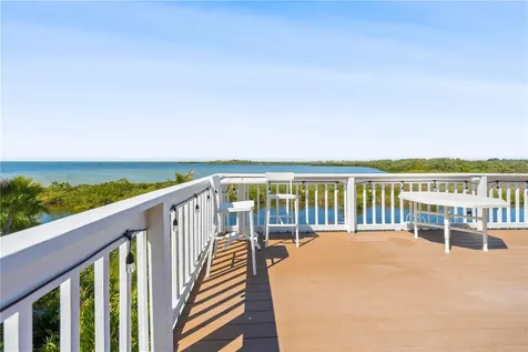 6633 Driftwood Drive Hudson FL 34667