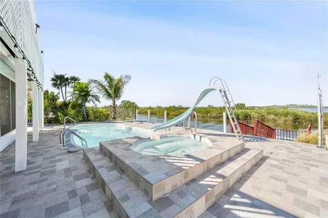 6633 Driftwood Drive Hudson FL 34667