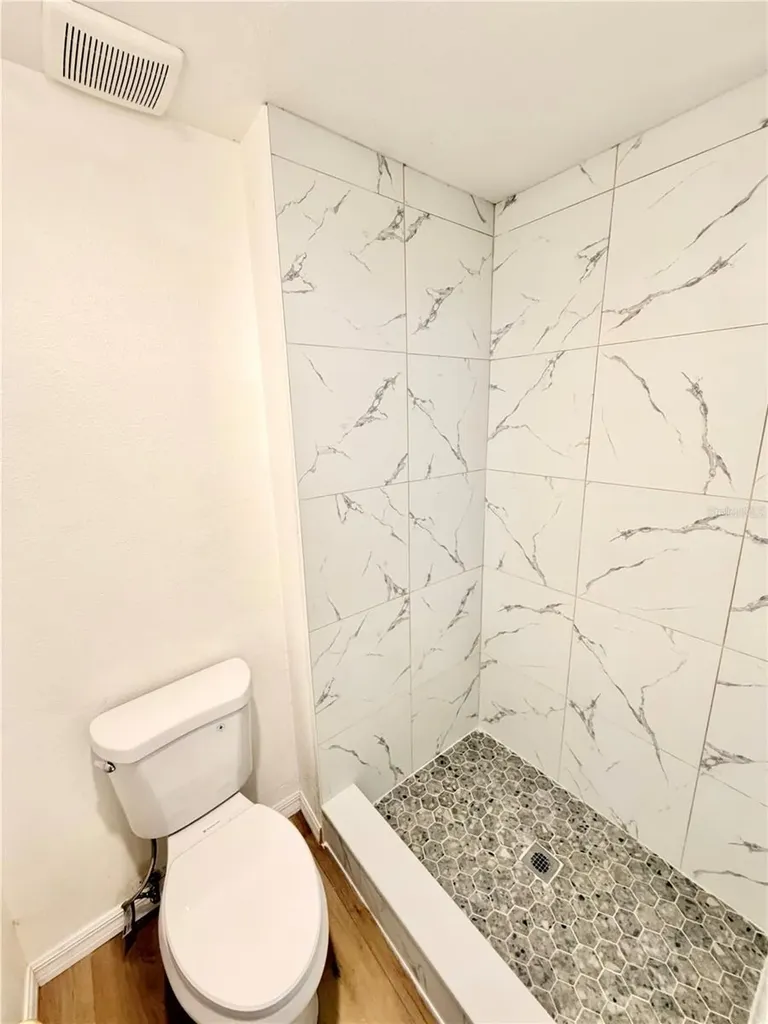 426 Woodbury Pines Circle Orlando FL 32828