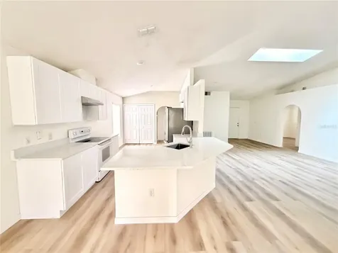 426 Woodbury Pines Circle Orlando FL 32828