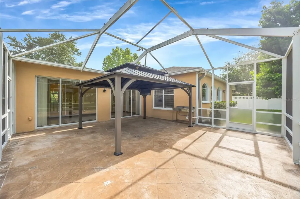 6028 Catlin Drive Tampa FL 33647