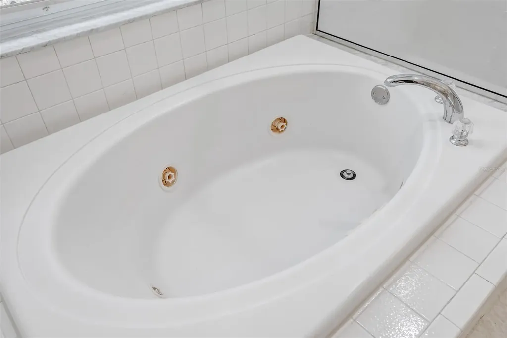 6028 Catlin Drive Tampa FL 33647