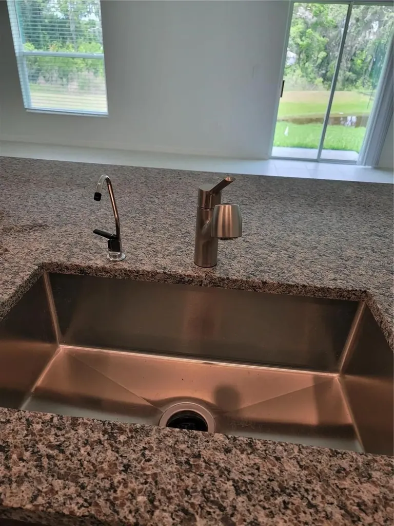 1844 Red Loop Lakeland FL 33801