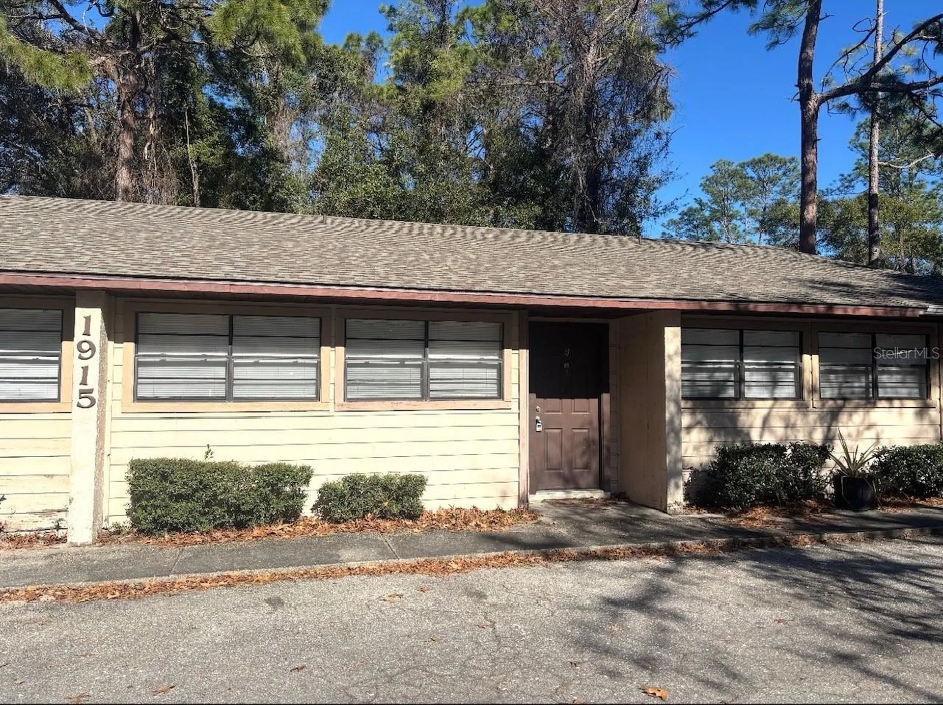 1915 SW 70 Terrace Gainesville FL 32607