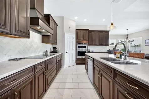 12862 Carmela Circle W San Antonio FL 33576