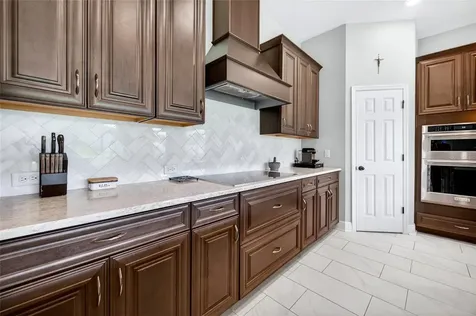12862 Carmela Circle W San Antonio FL 33576