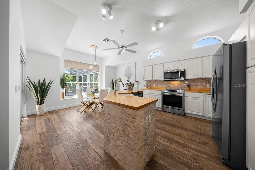 The Villages FL 32159