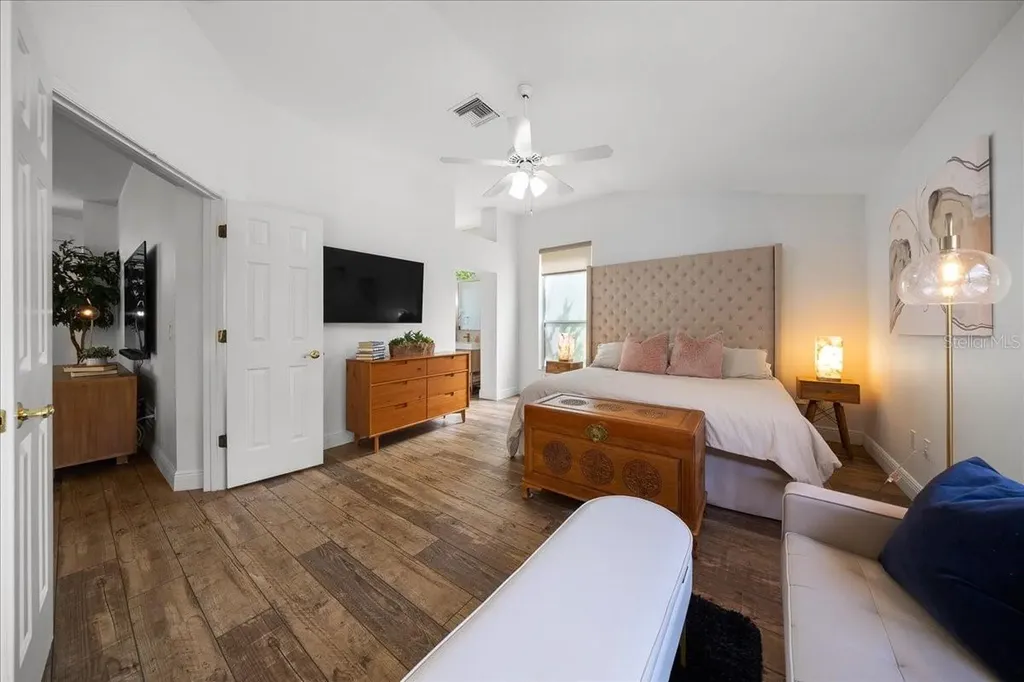 The Villages FL 32159