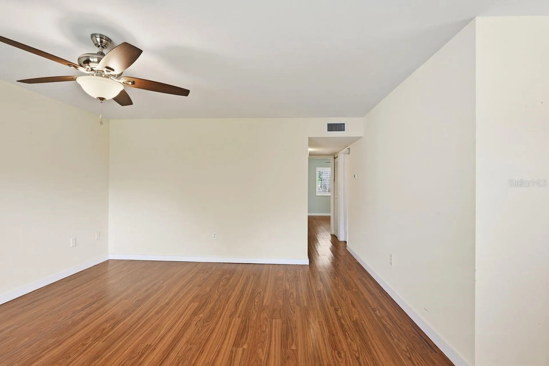 2615 Oak Park Way Orlando FL 32822