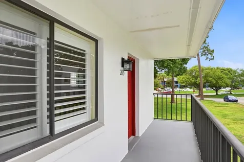 2615 Oak Park Way Orlando FL 32822