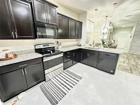 3596 Southern Cross Loop Kissimmee FL 34744