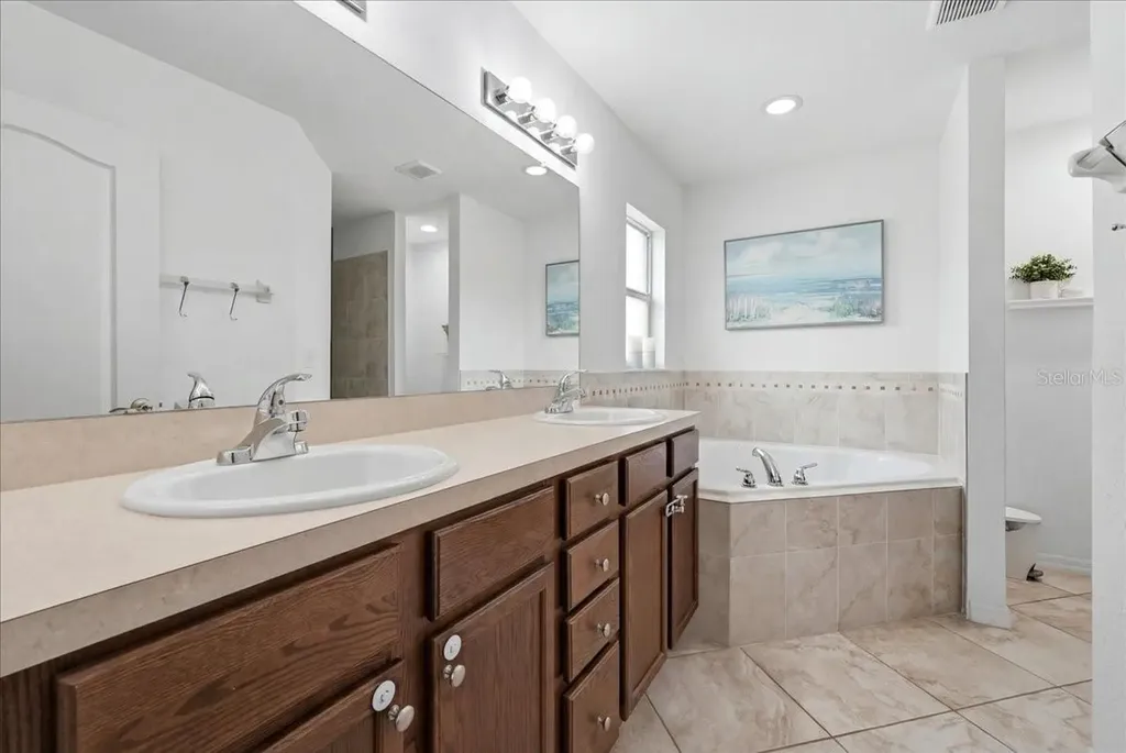 180 Solis Drive Winter Haven FL 33880
