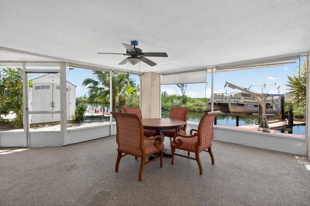 12805 Fifth Isle Hudson FL 34667