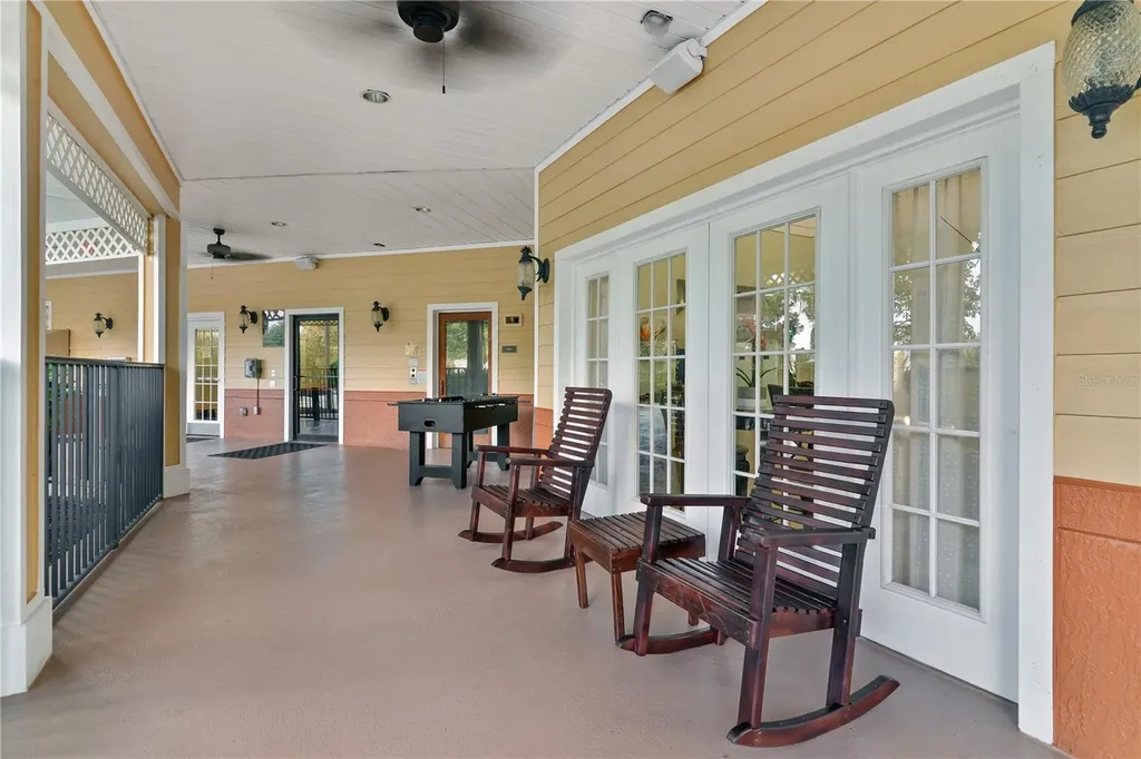 3060 Pirates Retreat Court Kissimmee FL 34747