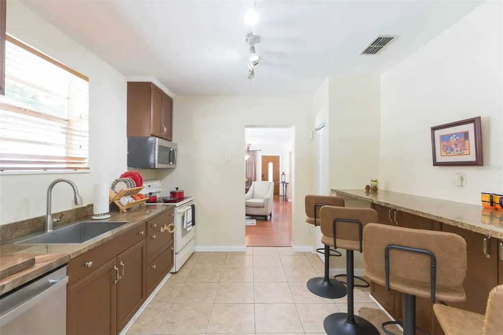 2504 E 12th Avenue Tampa FL 33605