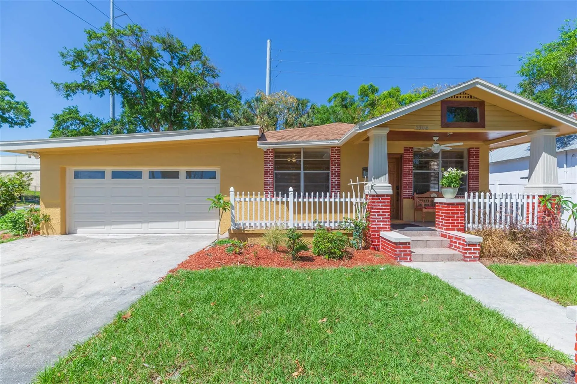 2504 E 12th Avenue Tampa FL 33605