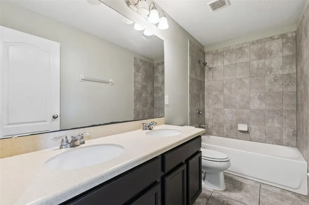 618 Merry Brook Circle Sanford FL 32771